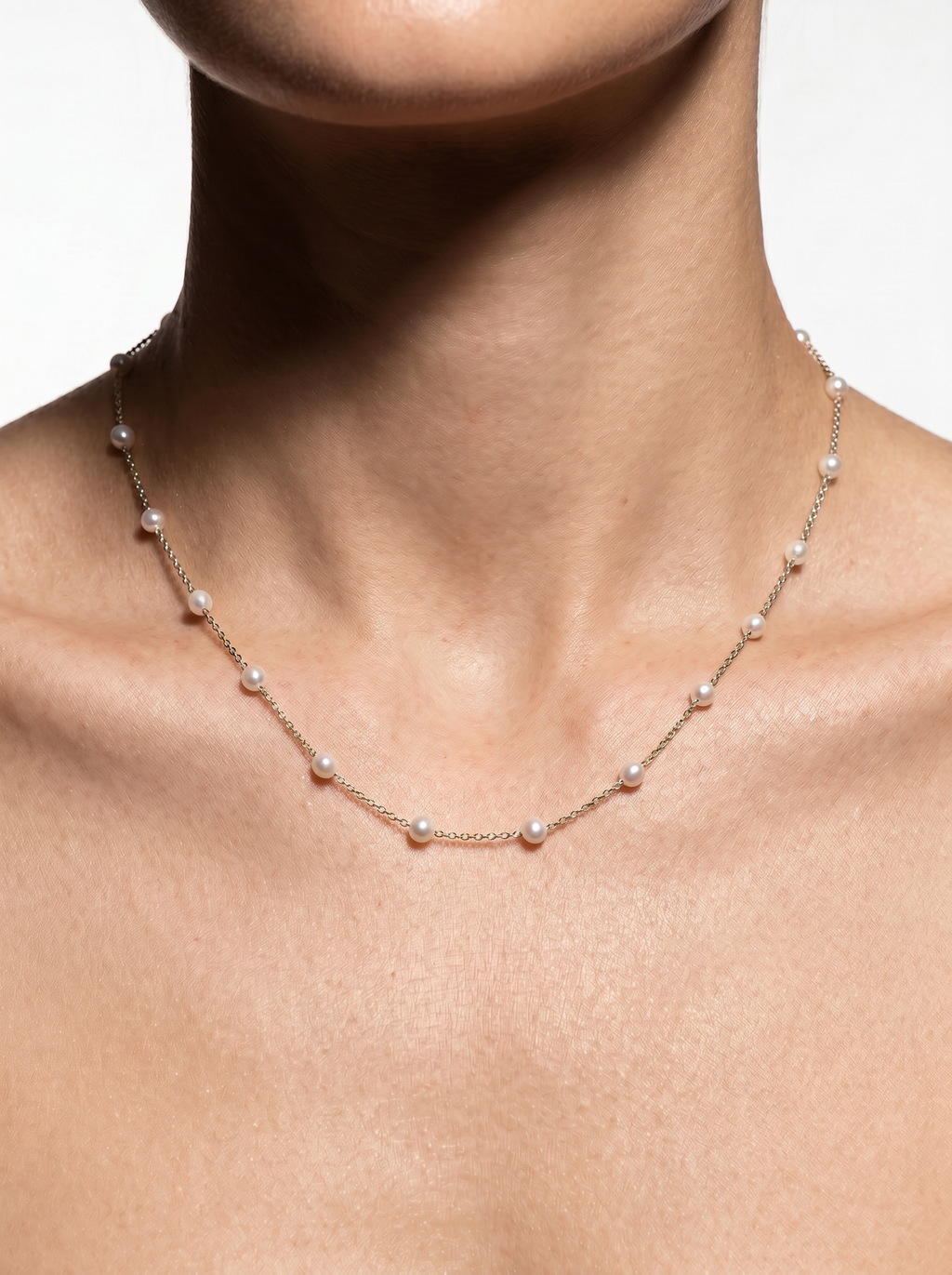 Dainty Choker