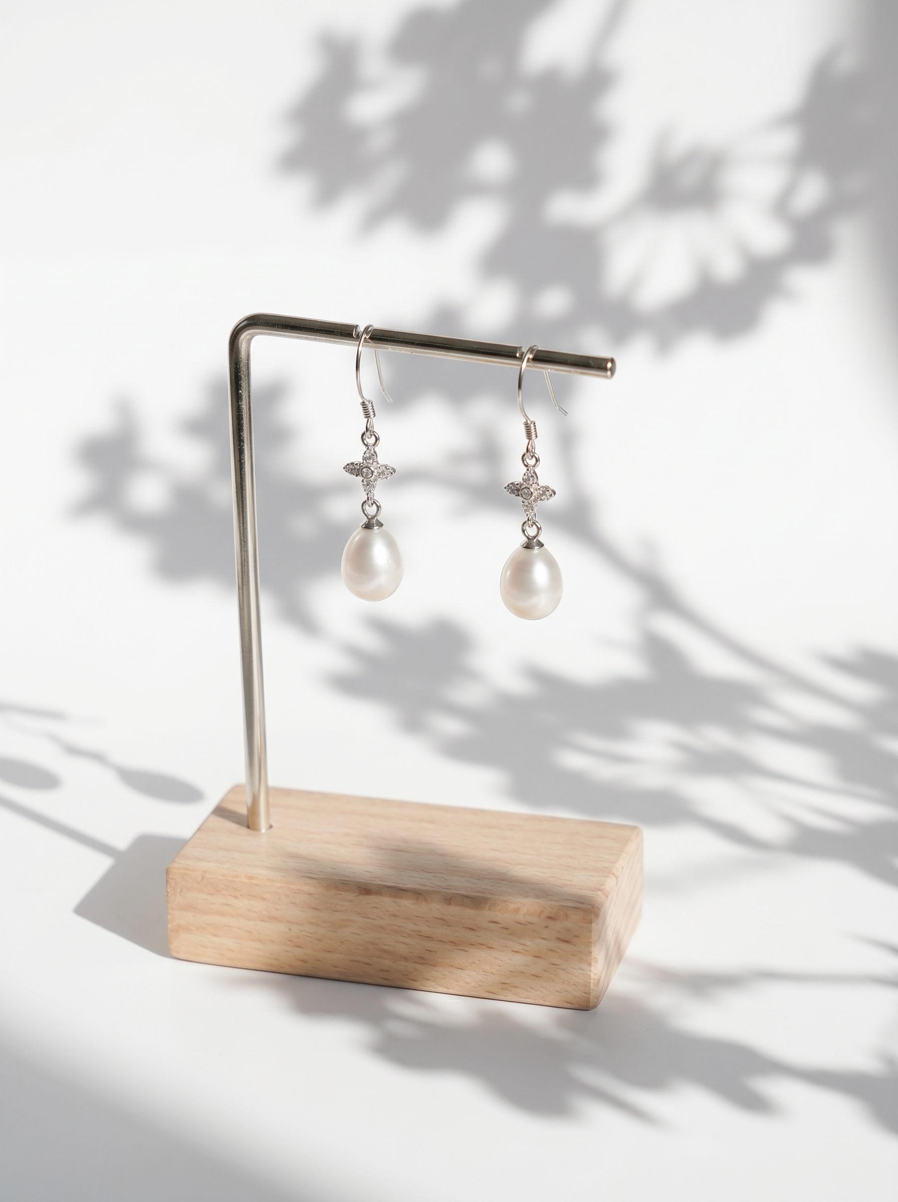 Silver Alyssum Earrings