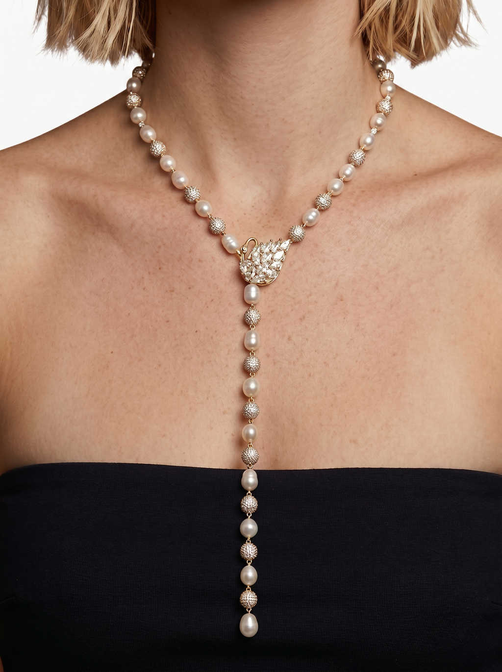 Elara Y Necklace