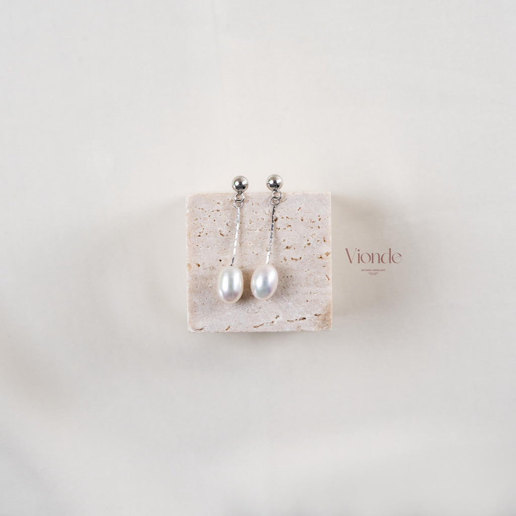 Silver Pearl Drop Earrings