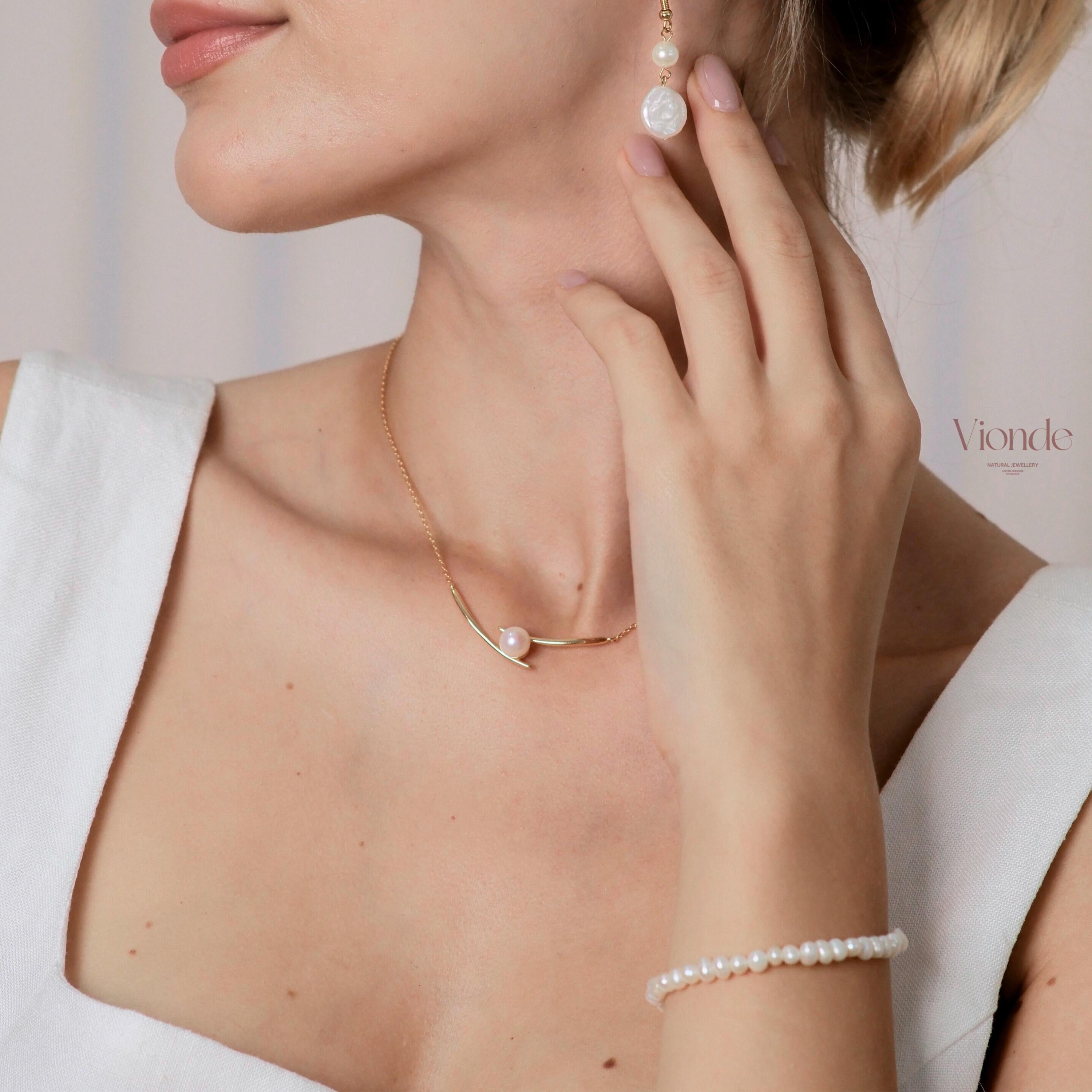 Moon Pendant Necklace