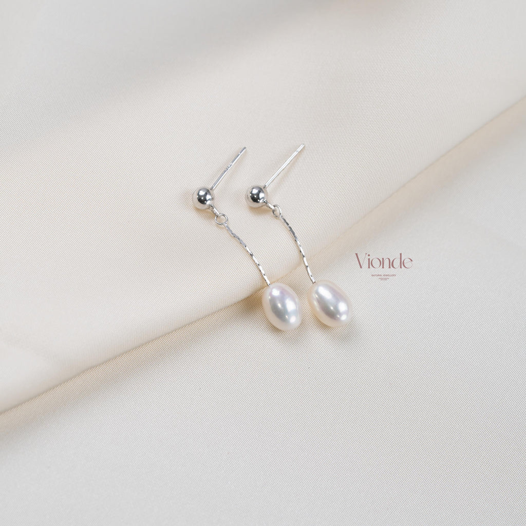 Silver Pearl Drop Earrings