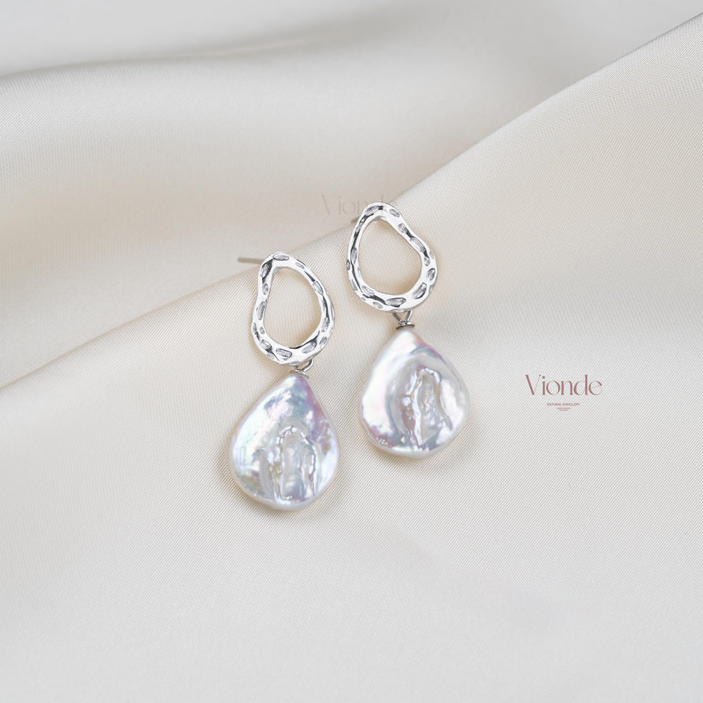 Baroque Drop Earrings